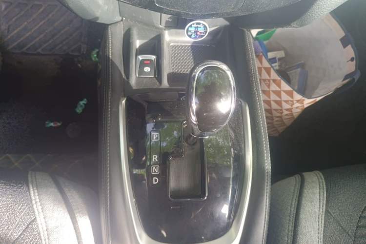Used Nissan X-Trail 2021 2.0L CVT 2WD XL ITS SmartConnect Comfort Edition Gear Lever