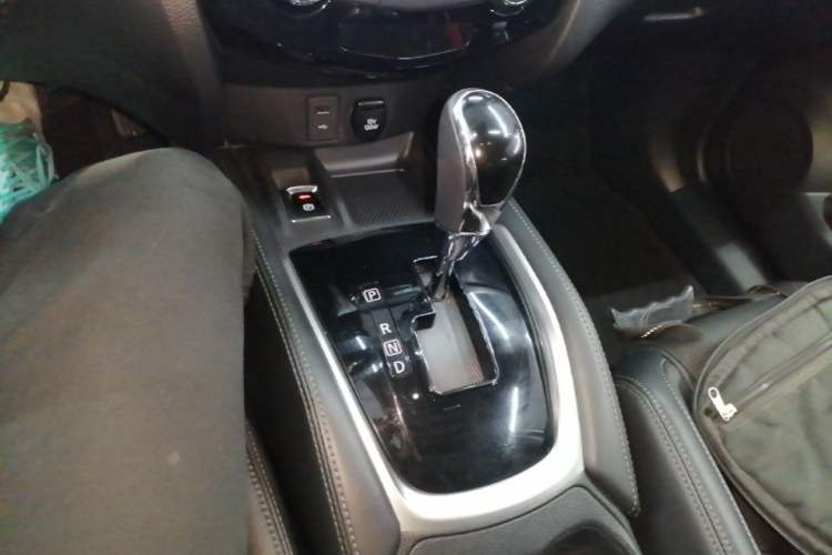 Used Nissan X-Trail 2021 2.0L CVT 2WD XL ITS Comfort Commemorative Edition Gear Lever