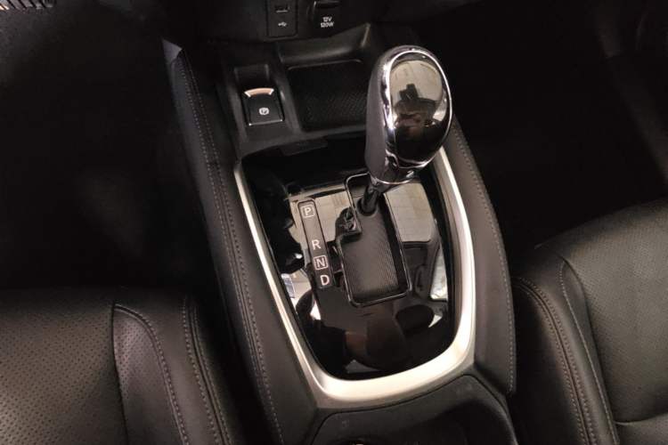Used Nissan X-Trail 2021 2.0L CVT 2WD XL Premium SmartConnect Deluxe Edition Gear Lever