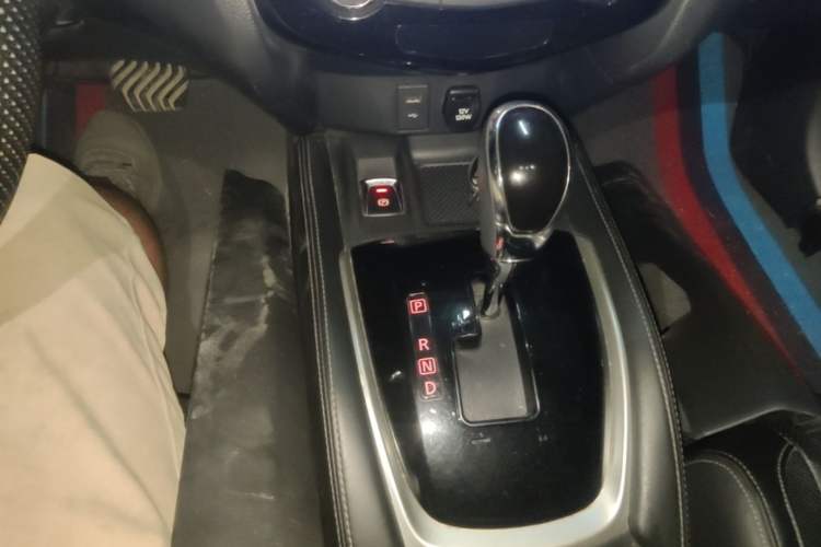 Used Nissan X-Trail 2021 2.0L CVT 2WD XL Premium SmartConnect Deluxe Edition Gear Lever