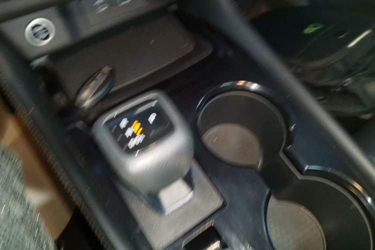 Used Nissan X-Trail 2021 VC-Turbo 300 CVT 4WD Luxury Edition Gear Lever