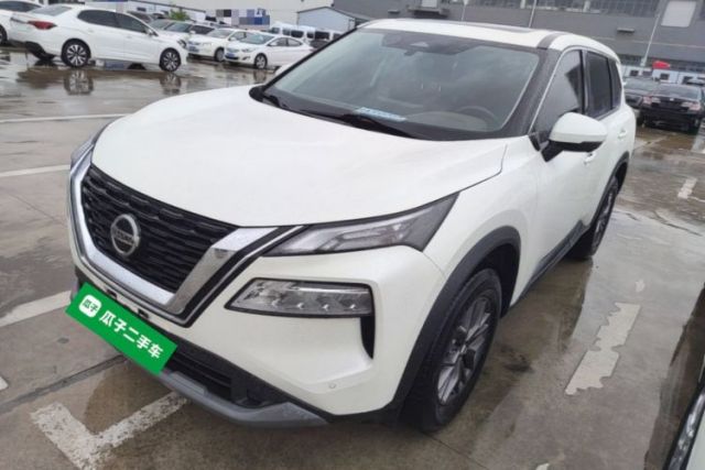 Nissan X-Trail 2021 VC-Turbo 300 CVT 2WD Luxury Edition مستعملة