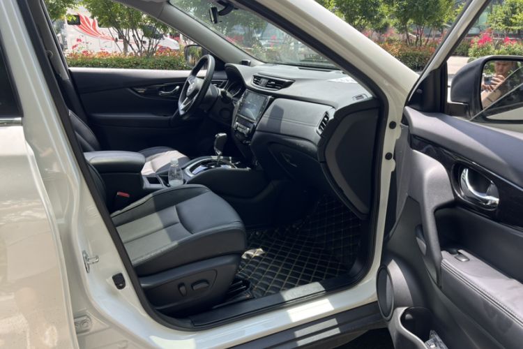 Used Nissan X-Trail 2021 2.0L CVT 2WD XL Premium Commemorative Edition Interior 1