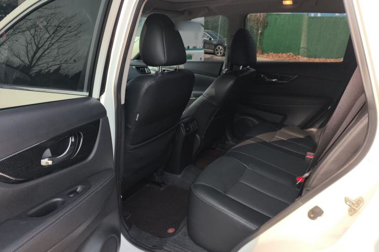 Used Nissan X-Trail 2021 2.5L CVT 4WD XL SmartConnect Leading Edition Interior 2