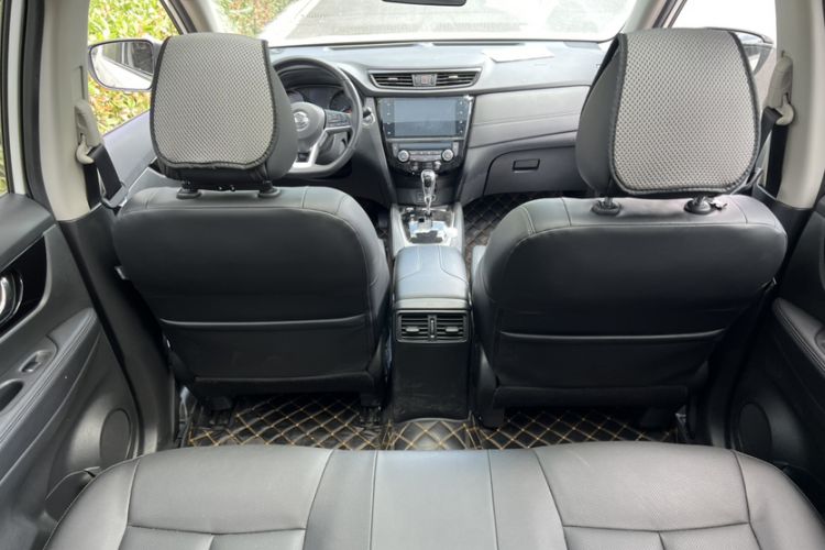 Used Nissan X-Trail 2021 2.0L CVT 2WD XL Premium Commemorative Edition Interior 2