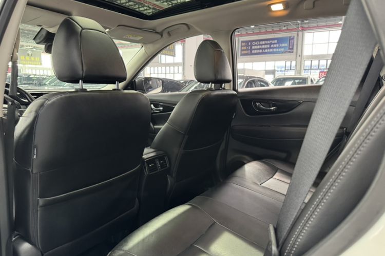 Used Nissan X-Trail 2021 2.0L CVT 2WD XL Premium Commemorative Edition Interior 2