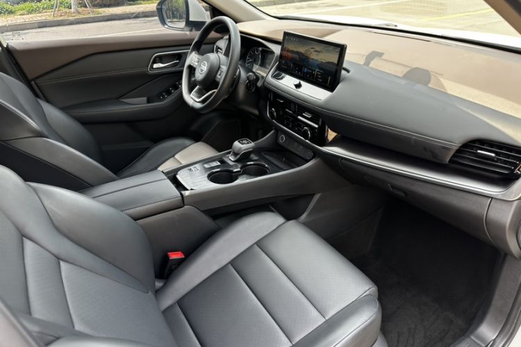 Used Nissan X-Trail 2021 VC-Turbo 300 CVT 2WD Comfort Edition Interior 2