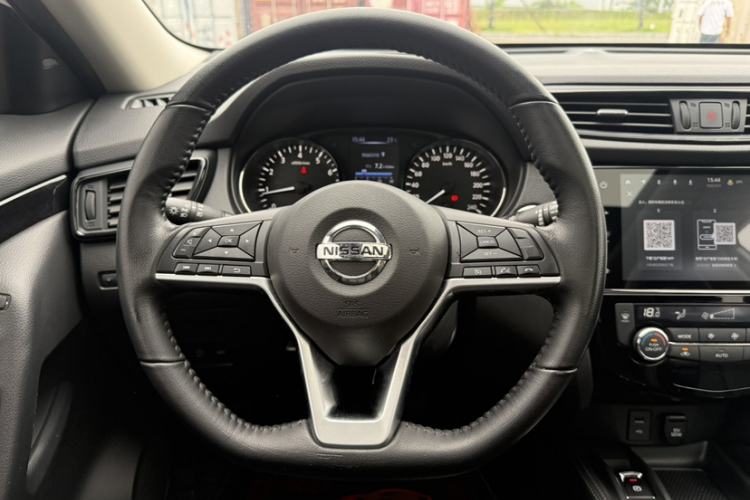 Used Nissan X-Trail 2021 2.0L CVT 2WD XL ITS 3-Row SmartConnect Seven-Seater Comfort Edition Interior 2