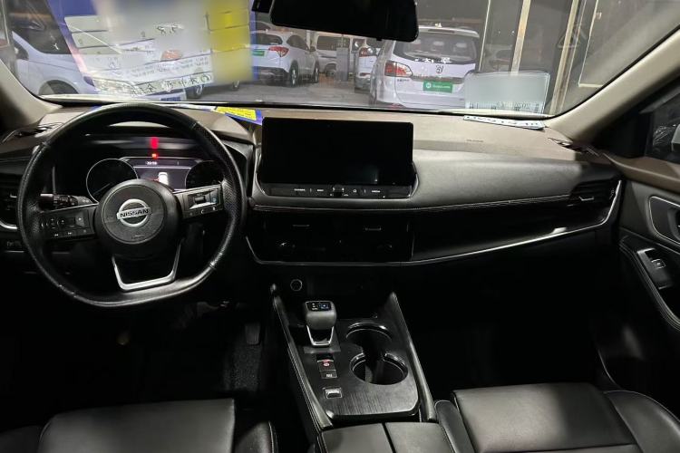Used Nissan X-Trail 2021 VC-Turbo 300 CVT 2WD Luxury Edition Interior 3
