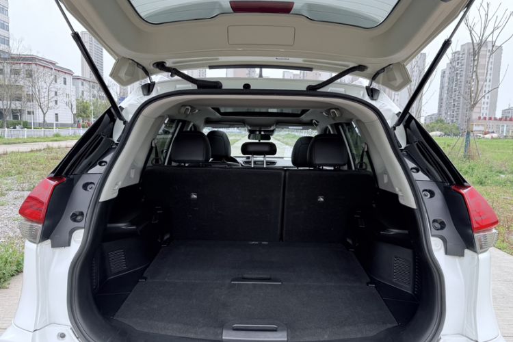 Used Nissan X-Trail 2021 2.0L CVT 2WD XL ITS Comfort Commemorative Edition Interior 3