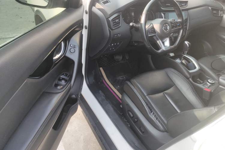 Used Nissan X-Trail 2021 2.5L CVT 4WD XL ITS Luxury Commemorative Edition Interior 3