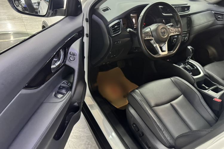 Used Nissan X-Trail 2021 2.0L CVT 2WD XL ITS Comfort Commemorative Edition Interior 4