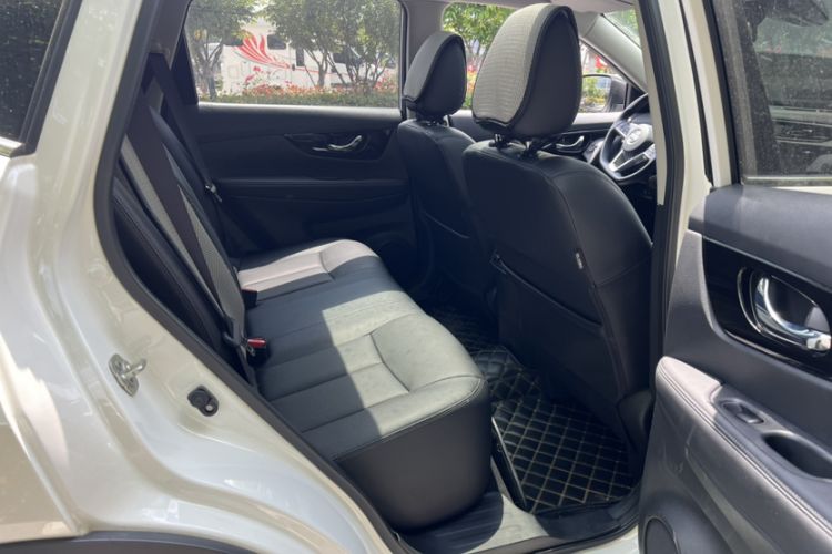 Used Nissan X-Trail 2021 2.0L CVT 2WD XL Premium Commemorative Edition Interior 4