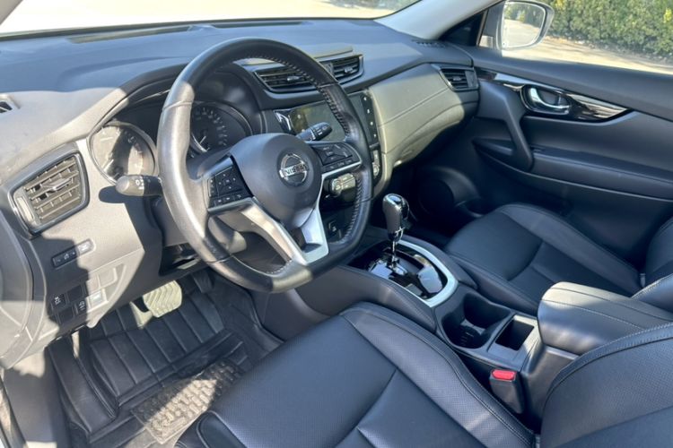 Used Nissan X-Trail 2021 2.0L CVT 2WD XL Premium SmartConnect Deluxe Edition Interior 5