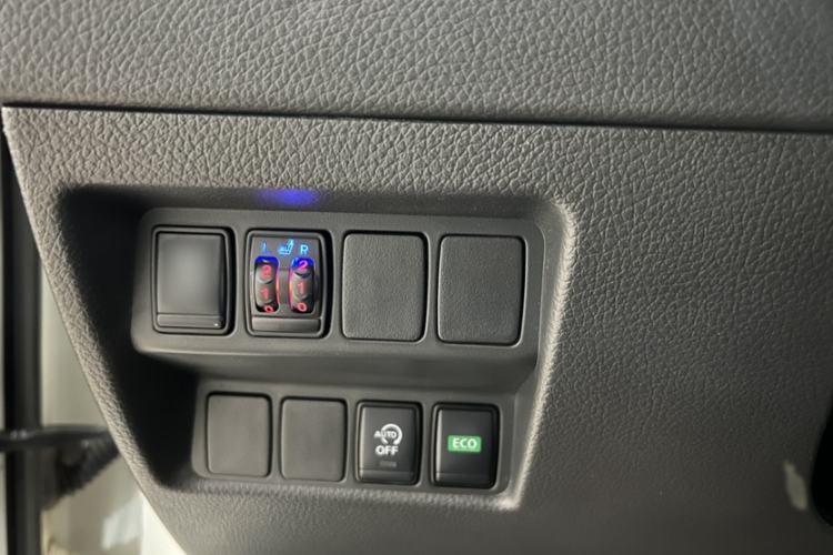 Used Nissan X-Trail 2021 2.0L CVT 2WD XL Premium Commemorative Edition Interior 8