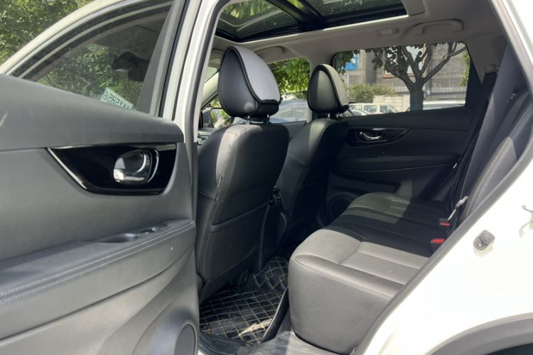 Used Nissan X-Trail 2021 2.0L CVT 2WD XL Premium Commemorative Edition Interior 8