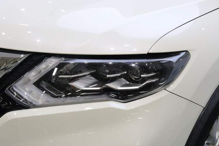 Used Nissan X-Trail 2021 2.0L CVT 2WD XL Premium Commemorative Edition Left Front Headlight