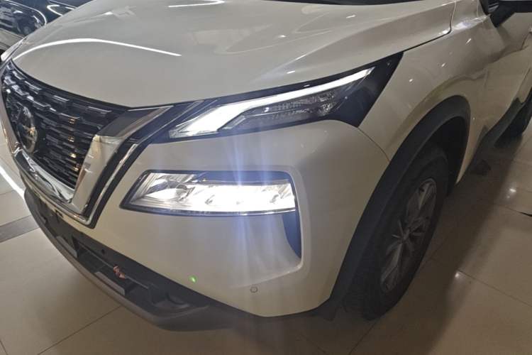 Used Nissan X-Trail 2021 VC-Turbo 300 CVT 2WD Luxury Edition Left Front Headlight