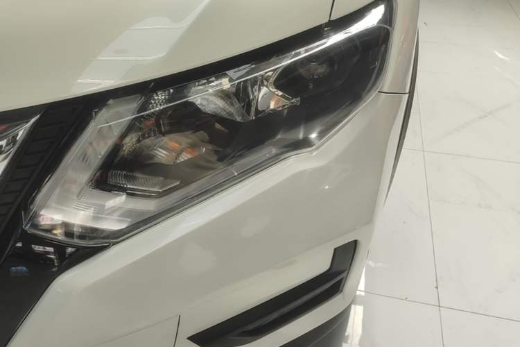 Used Nissan X-Trail 2021 2.0L CVT 2WD XL ITS SmartConnect Comfort Edition Left Front Headlight