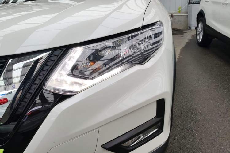 Used Nissan X-Trail 2021 2.0L CVT 2WD XL ITS Comfort Commemorative Edition Left Front Headlight