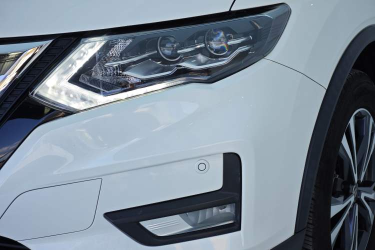 Used Nissan X-Trail 2021 2.5L CVT 4WD XL ITS Luxury Commemorative Edition Left Front Headlight