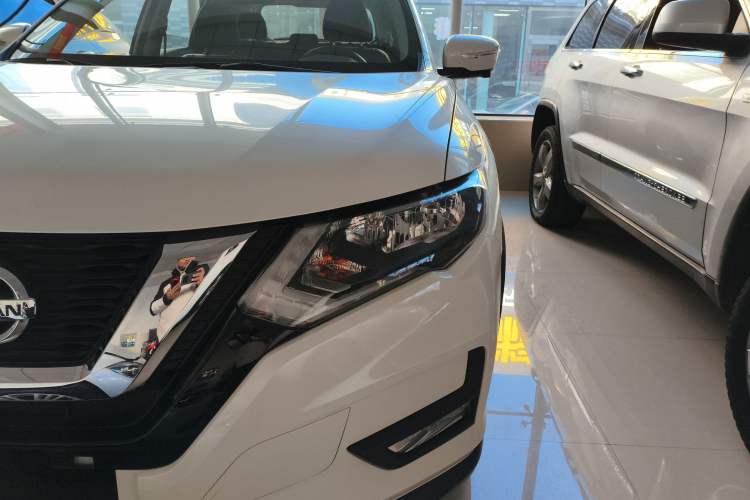 Used Nissan X-Trail 2021 2.0L CVT 2WD XL ITS Comfort Commemorative Edition Left Front Headlight