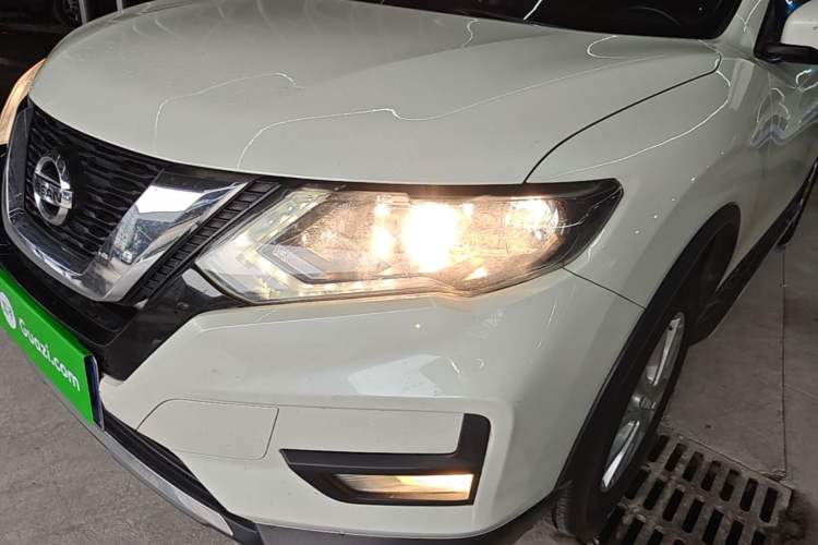 Used Nissan X-Trail 2021 2.0L CVT 2WD XL ITS SmartConnect Comfort Edition Left Front Headlight