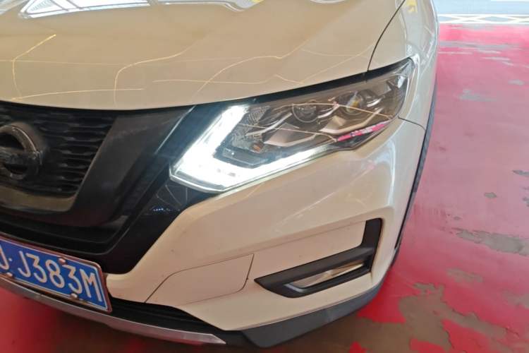 Used Nissan X-Trail 2021 2.0L CVT 2WD XL Premium SmartConnect Deluxe Edition Left Front Headlight