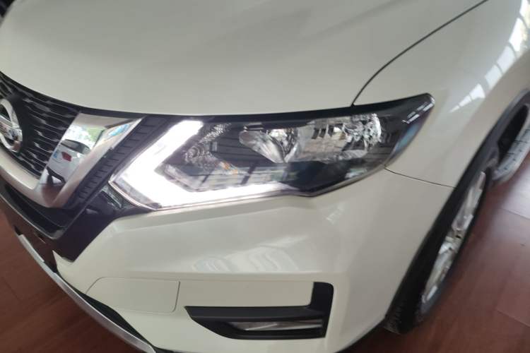 Used Nissan X-Trail 2021 2.0L CVT 2WD XL ITS SmartConnect Comfort Edition Left Front Headlight