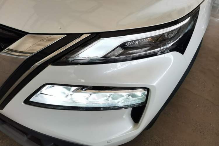 Used Nissan X-Trail 2021 VC-Turbo 300 CVT 2WD Luxury Edition Left Front Headlight