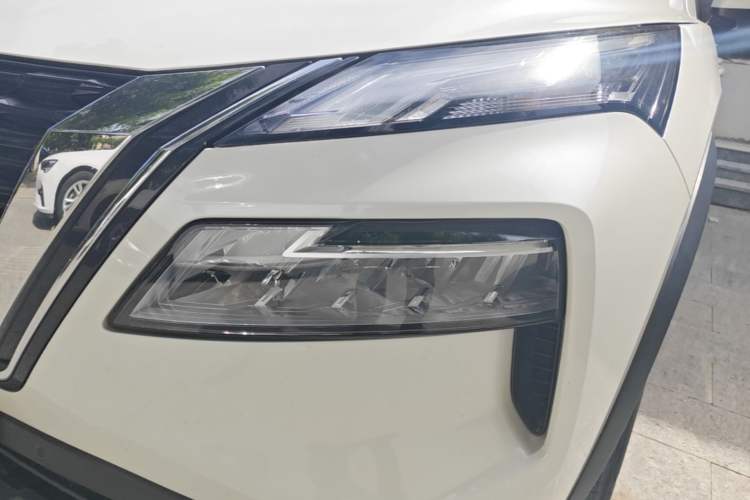 Used Nissan X-Trail 2021 VC-Turbo 300 CVT 2WD Luxury Edition Left Front Headlight