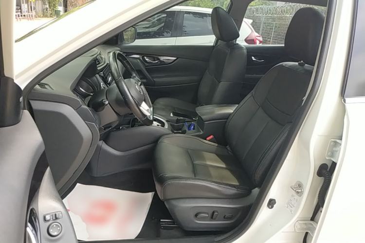 Used Nissan X-Trail 2021 2.0L CVT 2WD XL ITS SmartConnect Comfort Edition Left Front Seat