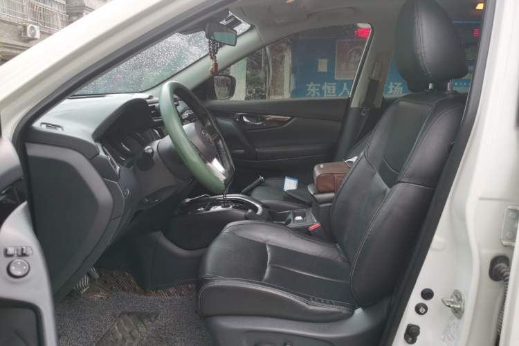 Used Nissan X-Trail 2021 2.0L CVT 2WD XL ITS SmartConnect Comfort Edition Left Front Seat