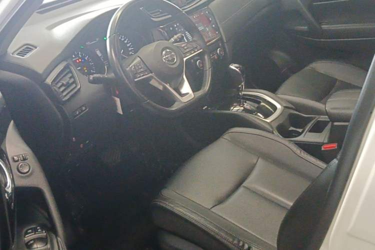 Used Nissan X-Trail 2021 2.0L CVT 2WD XL ITS Comfort Commemorative Edition Left Front Seat