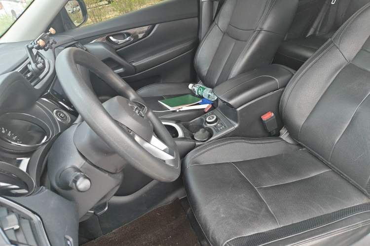 Used Nissan X-Trail 2021 2.5L CVT 4WD XL SmartConnect Leading Edition Left Front Seat
