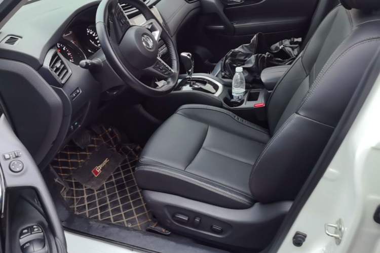 Used Nissan X-Trail 2021 2.0L CVT 2WD XL Premium Commemorative Edition Left Front Seat