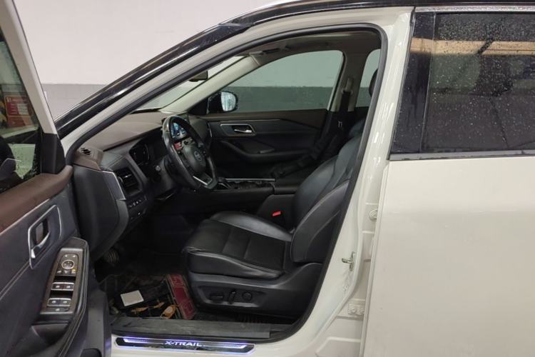 Used Nissan X-Trail 2021 VC-Turbo 300 CVT 4WD Ultimate Edition Left Front Seat
