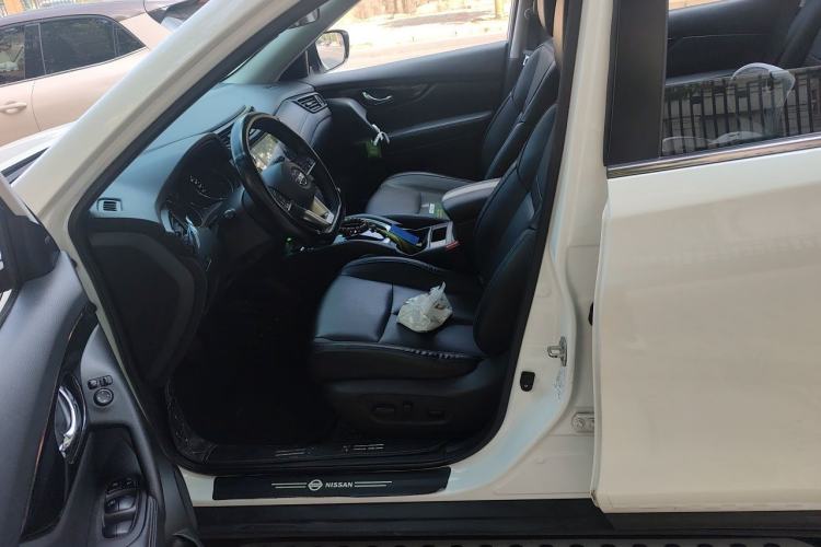 Used Nissan X-Trail 2021 2.0L CVT 2WD XL ITS SmartConnect Comfort Edition Left Front Seat