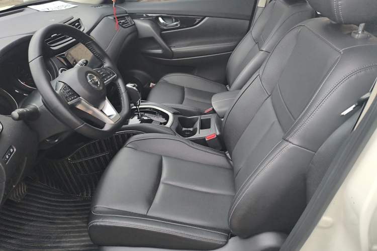 Used Nissan X-Trail 2021 2.0L CVT 2WD XL Premium Commemorative Edition Left Front Seat