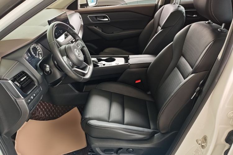 Used Nissan X-Trail 2021 VC-Turbo 300 CVT 2WD Luxury Edition Left Front Seat