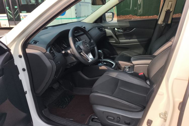 Used Nissan X-Trail 2021 2.5L CVT 4WD XL SmartConnect Leading Edition Left Front Seat