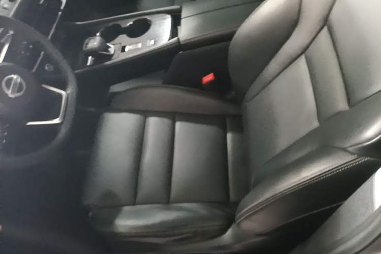 Used Nissan X-Trail 2021 VC-Turbo 300 CVT 2WD Luxury Edition Left Front Seat