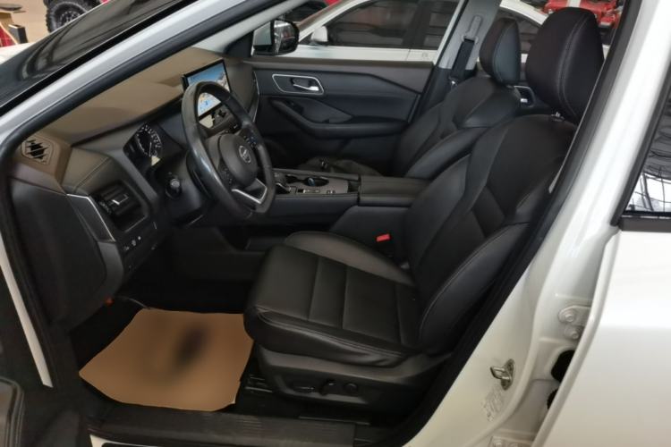 Used Nissan X-Trail 2021 VC-Turbo 300 CVT 2WD Luxury Edition Left Front Seat
