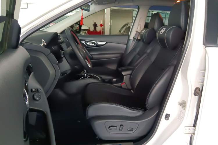 Used Nissan X-Trail 2021 2.0L CVT 2WD XL Premium Commemorative Edition Left Front Seat