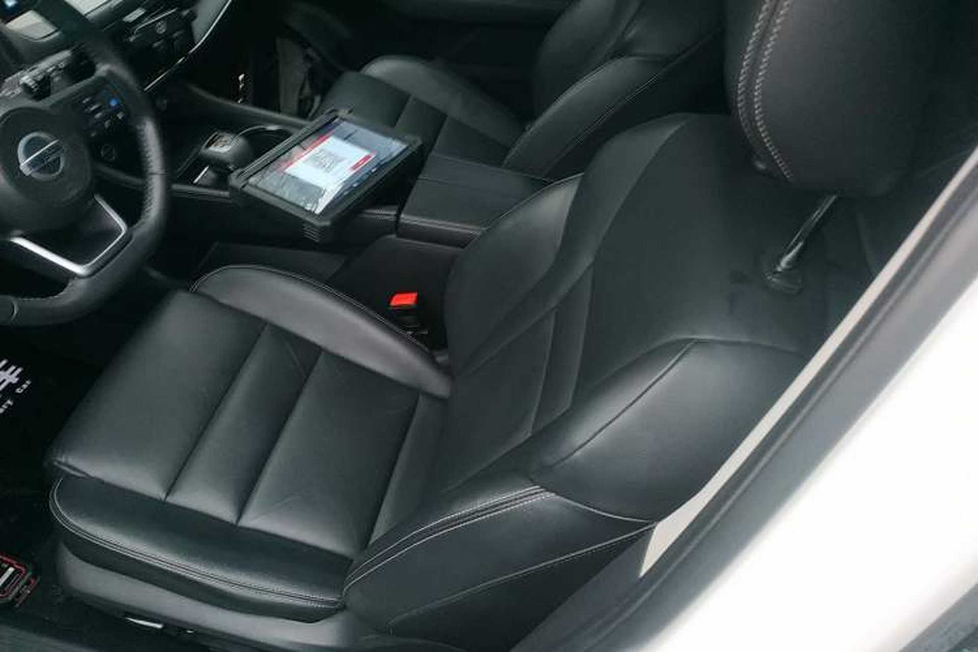 Used Nissan X-Trail 2021 VC-Turbo 300 CVT 2WD Luxury Edition Left Front Seat
