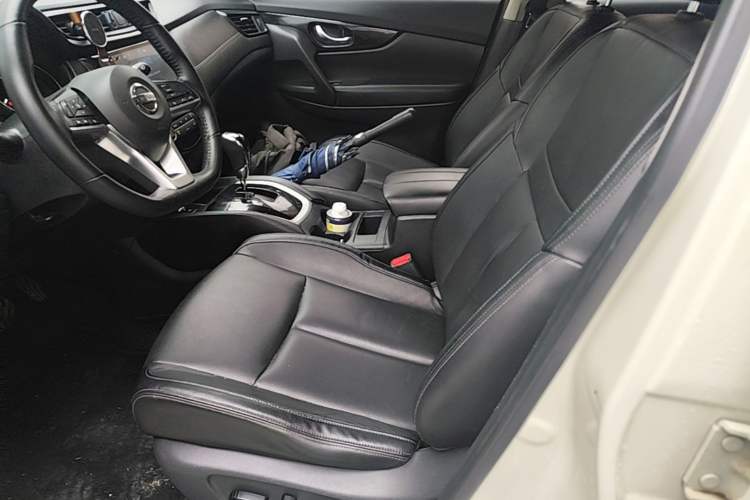 Used Nissan X-Trail 2021 2.0L CVT 2WD XL Premium Commemorative Edition Left Front Seat