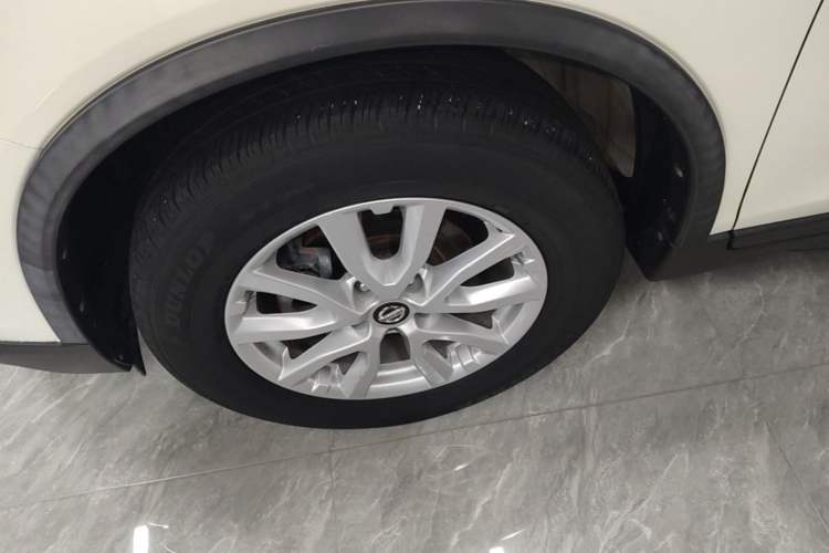 Used Nissan X-Trail 2021 2.0L CVT 2WD XL Premium Commemorative Edition Left Front Wheel Hub