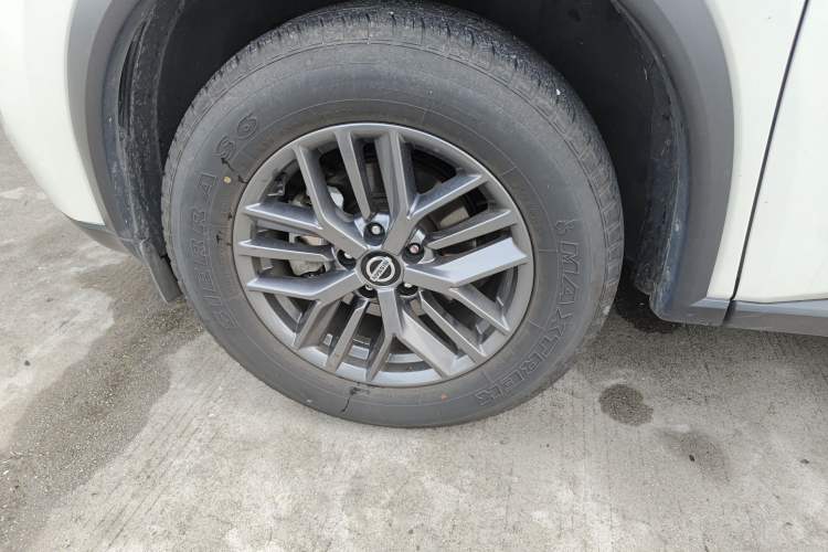 Used Nissan X-Trail 2021 VC-Turbo 300 CVT 2WD Comfort Edition Left Front Wheel Hub