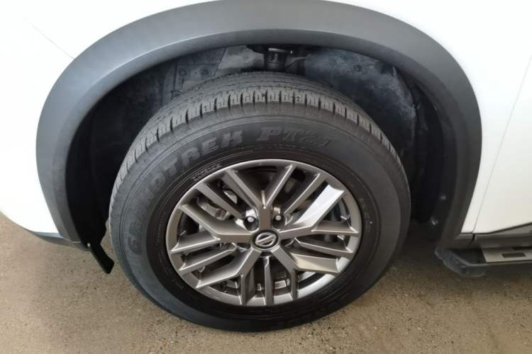 Used Nissan X-Trail 2021 VC-Turbo 300 CVT 2WD Luxury Edition Left Front Wheel Hub