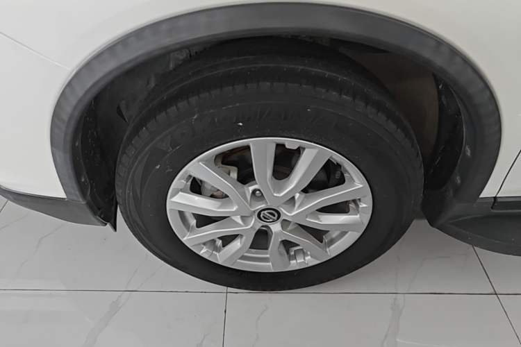Used Nissan X-Trail 2021 2.0L CVT 2WD XL Premium Commemorative Edition Left Front Wheel Hub